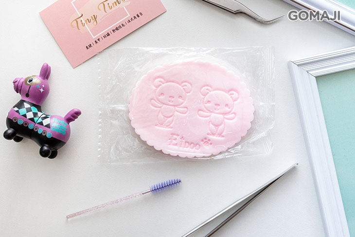 加贈睫毛專用刷一支 + 洗臉海綿一個