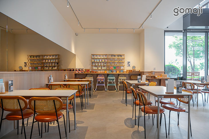 NICE TO MEET U Newborn & Cafe'