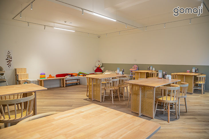 NICE TO MEET U Newborn & Cafe'