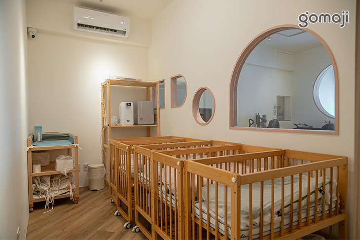 NICE TO MEET U Newborn & Cafe'