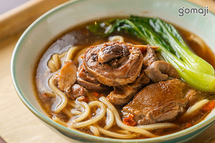 藥膳八珍雞湯麵