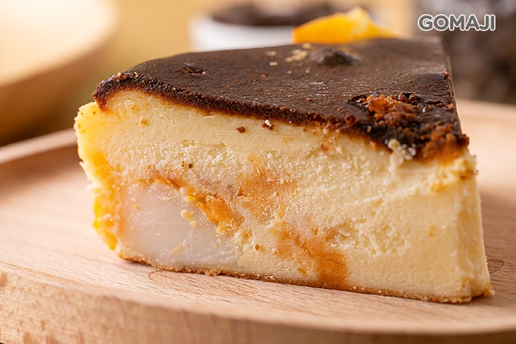 鹹蛋黃巴斯克乳酪