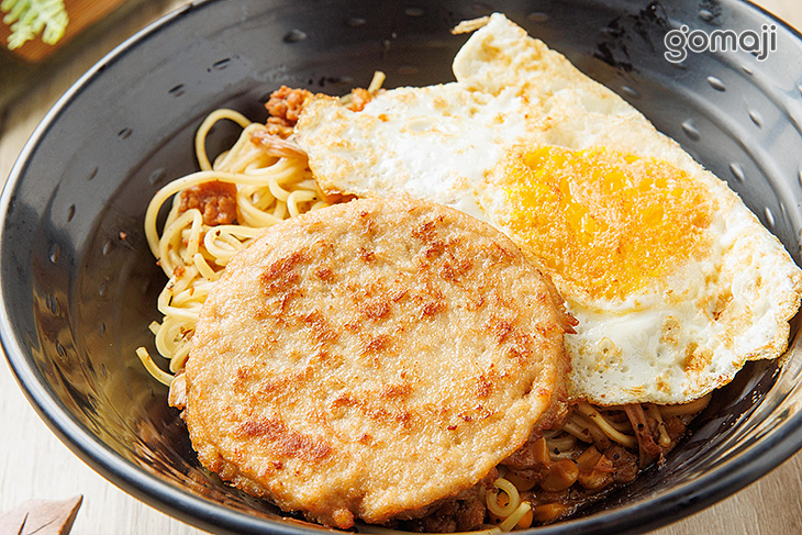 黑胡椒鐵板麵套餐