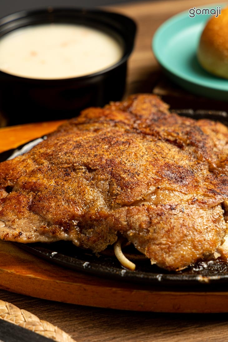 脆皮雞腿排
