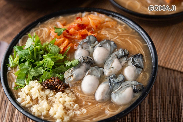 蚵仔麵線