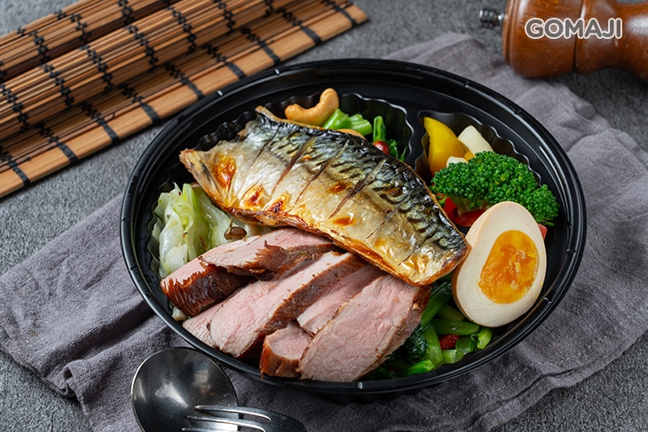 橙汁豬里肌+薄鹽烤鯖魚