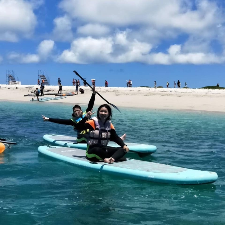 SUP立槳衝浪 