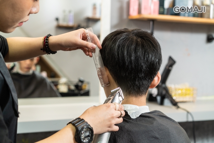 專業職人設計剪髮