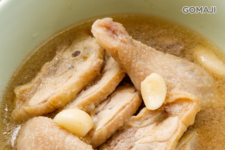 蒜頭雞湯