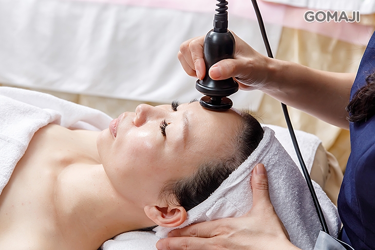 黑科技臉部提拉按摩