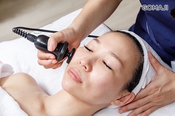 黑科技臉部提拉按摩