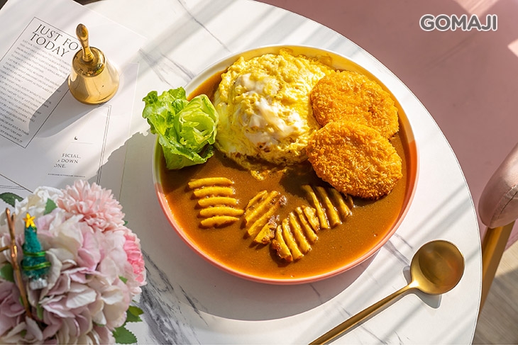 北海道可樂餅咖哩蛋包飯