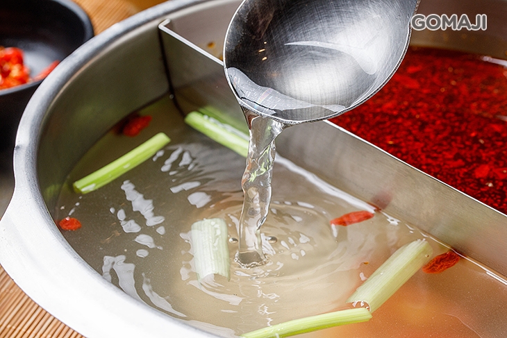 鴛鴦鍋(麻辣+高湯)