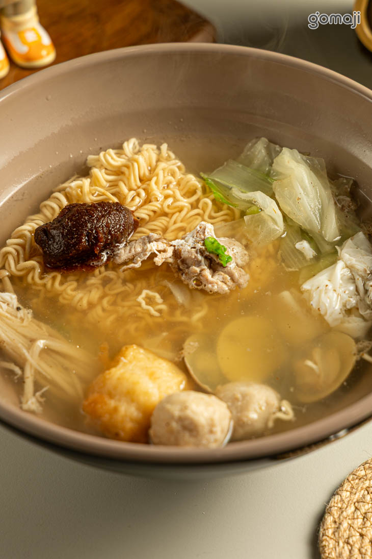 王子麵沙茶鍋燒