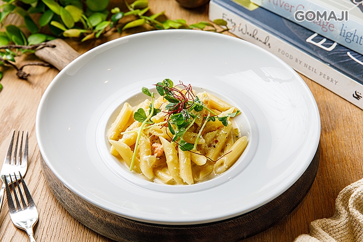 奶油鮭魚通心麵