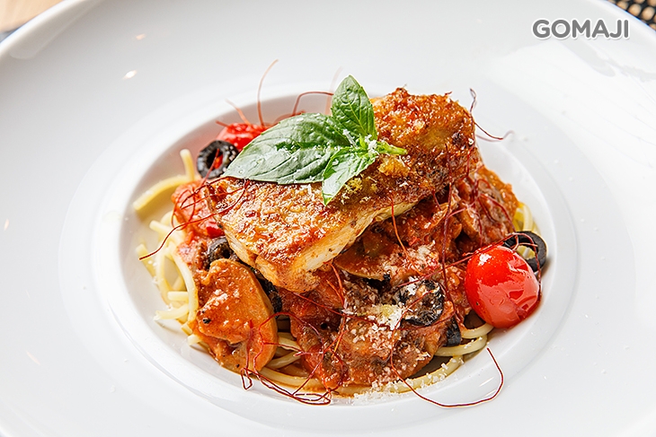 辣茄汁雞肉細圓麵