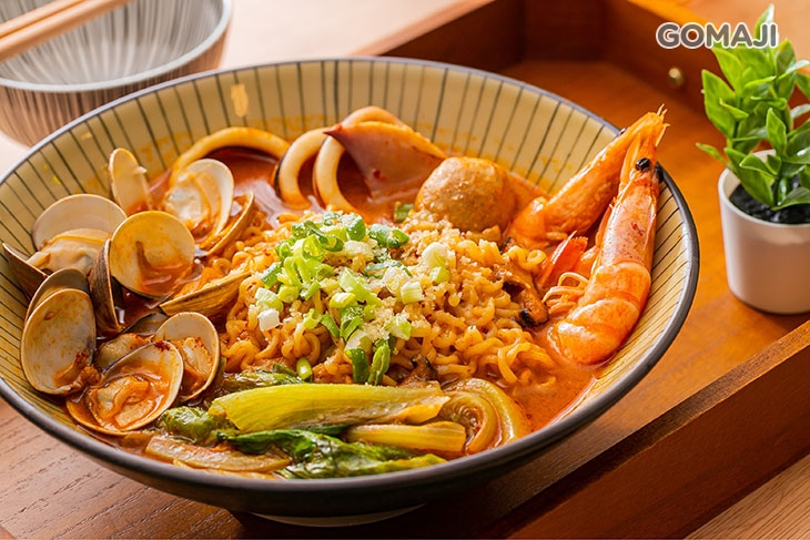 韓國海鮮炒碼麵