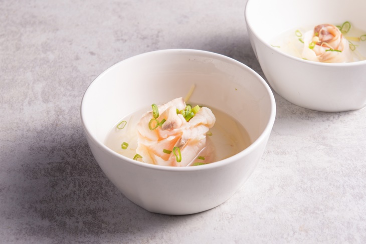 現沖魚片湯