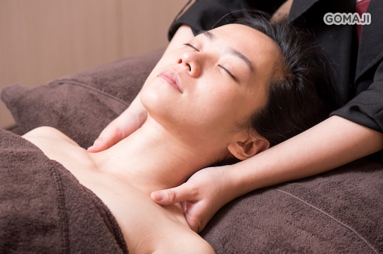 頭肩頸紓壓放鬆按摩