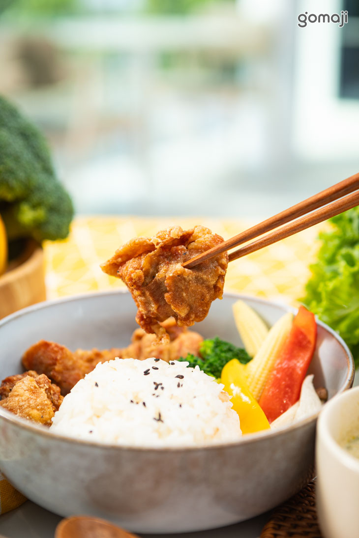 綠咖哩炸雞飯