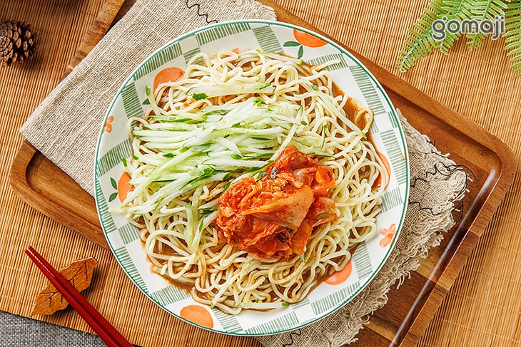 府城麻醬招牌涼麵 + 韓式泡菜一份