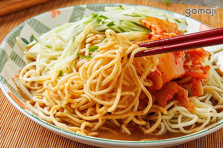 府城麻醬招牌涼麵 + 韓式泡菜一份