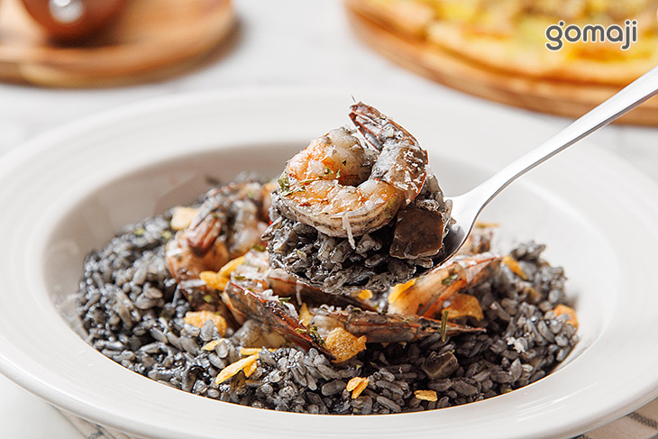 歐嚕嚕鮮蝦墨魚燉飯