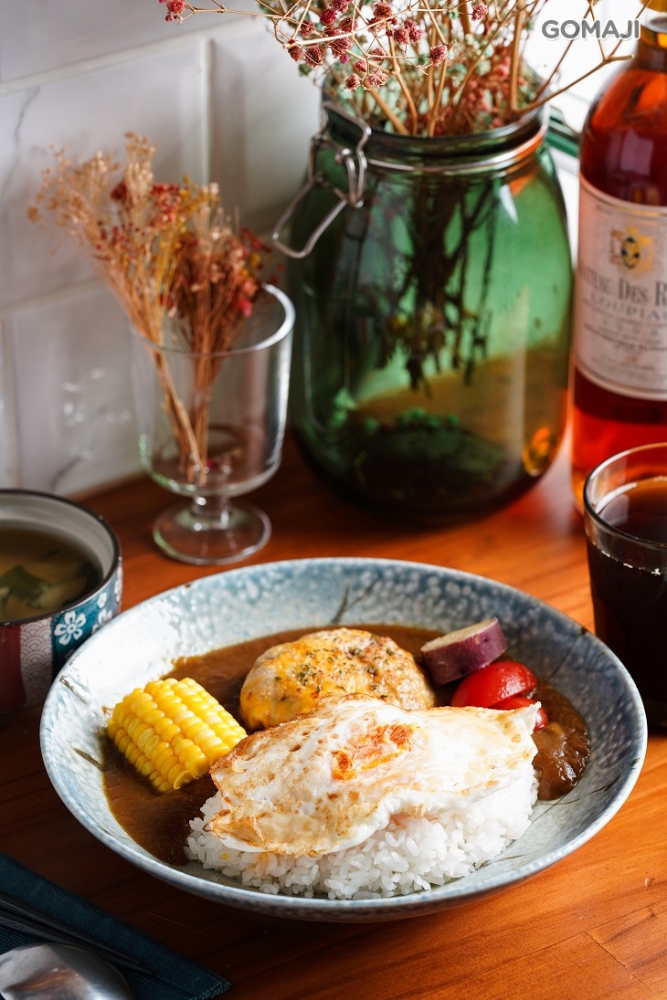 起司漢堡排咖哩飯