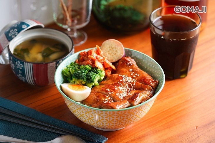 炙燒雞腿丼