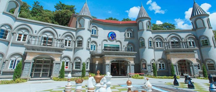 大黑松小倆口元首館