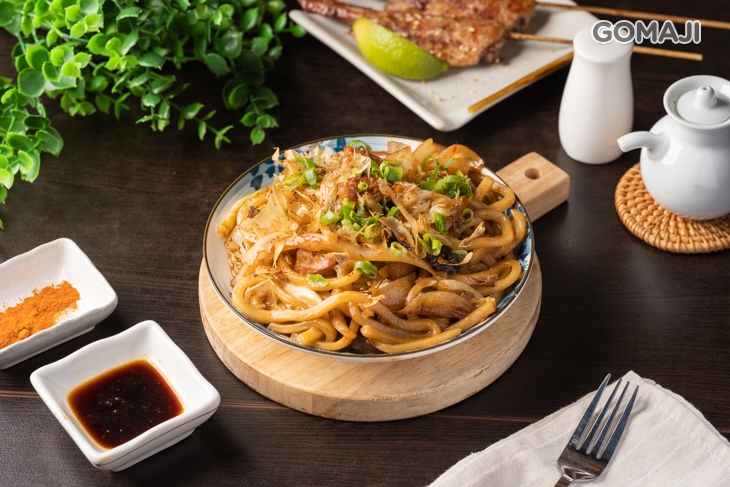 炒烏龍麵