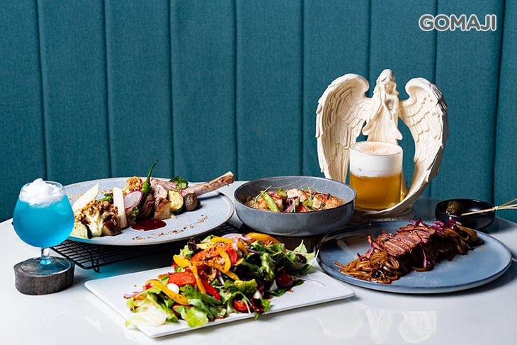 Leone Restaurant & Bar