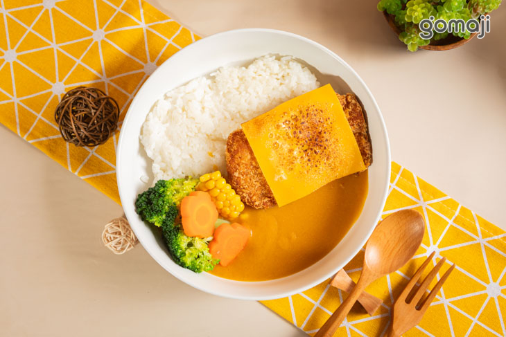 起司豬排咖哩飯