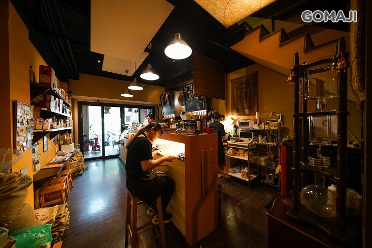 羅斯朵·晴天現烘咖啡(文化總店)
