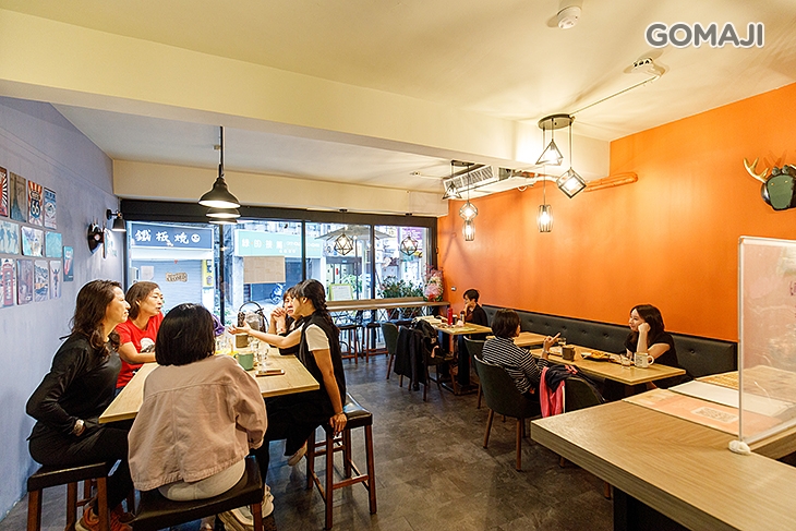 在哪裡Cafe?Deli
