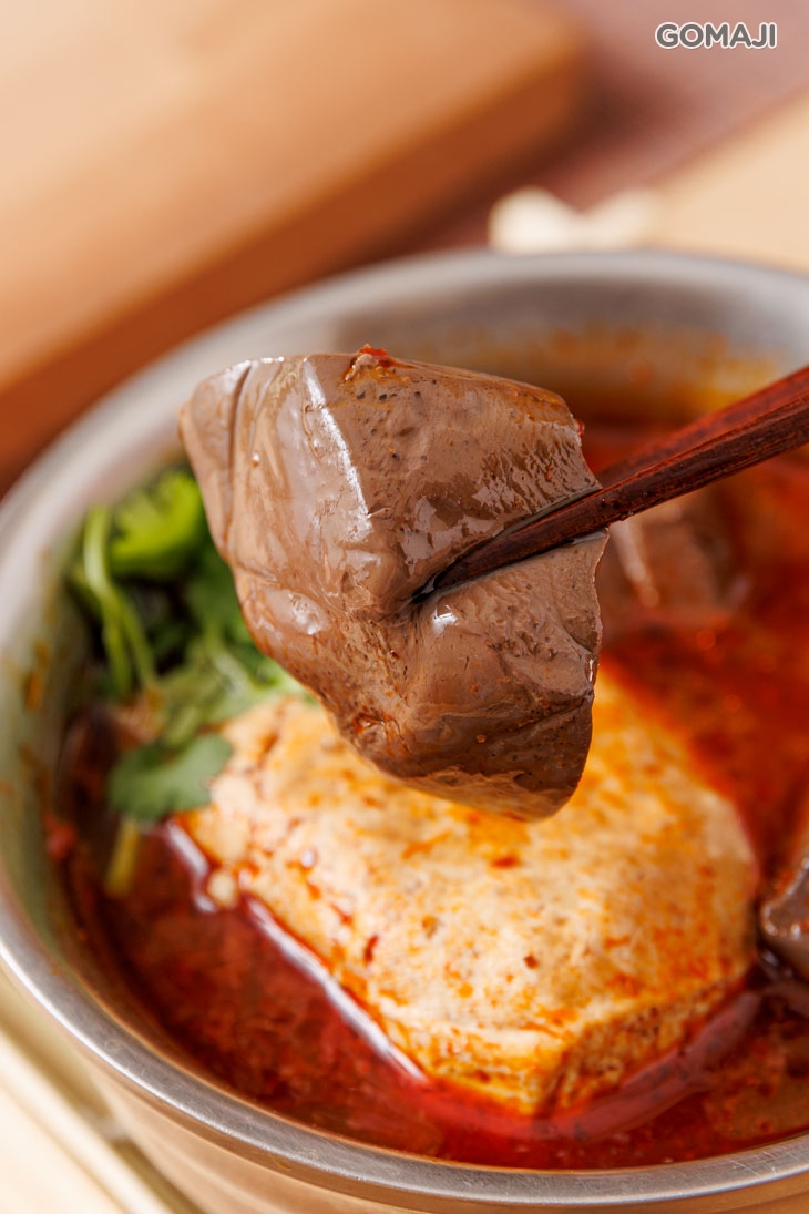 麻辣鴨血臭豆腐 