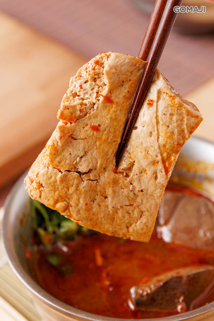麻辣鴨血臭豆腐 