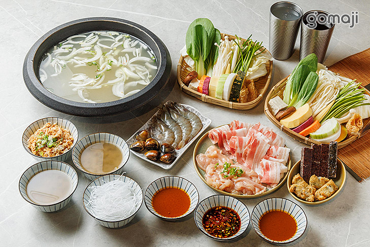 B.雙拼海鮮總匯雙人套餐