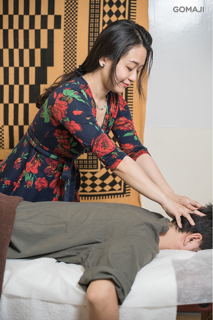 沉浸柔式柔式推整經絡按摩