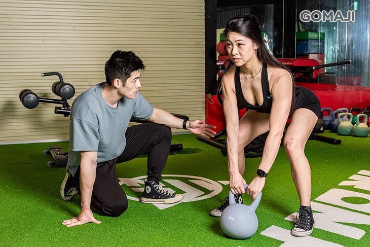 教練一對一動作檢測分析