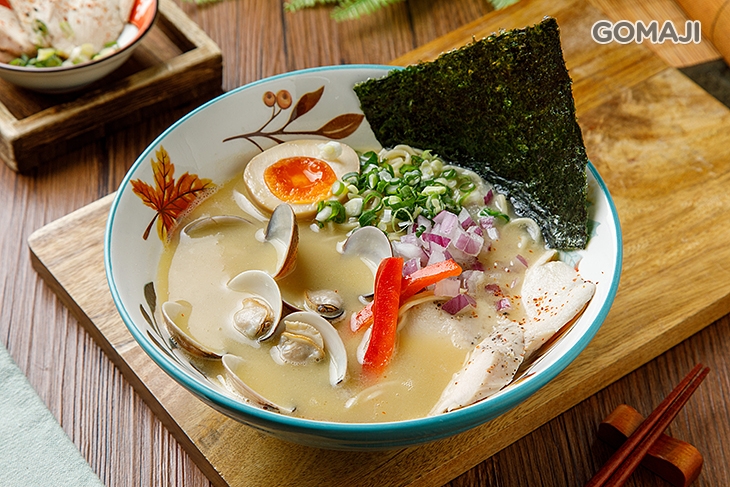 蛤蠣雞湯拉麵