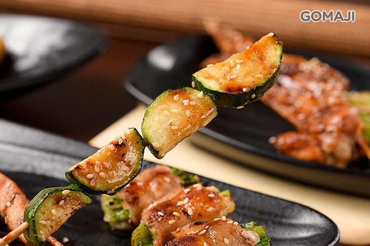 牛肋串/櫛瓜/青蔥豬肉串/雞肉串