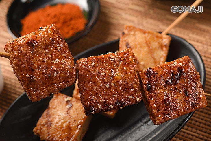 豆乾一支 + 百頁豆腐一支