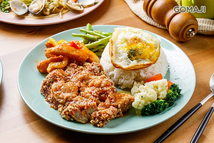 椒麻雞腿飯