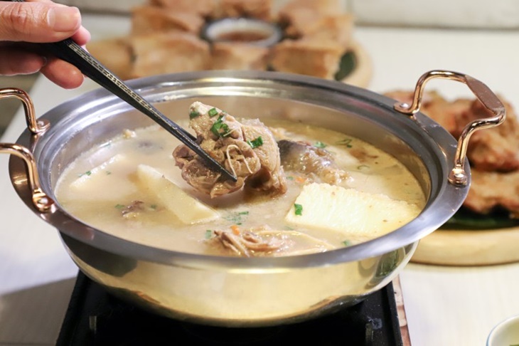 人嵾仿土雞腿湯 