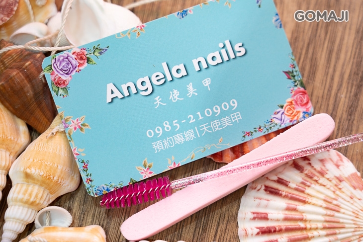 加贈好梳睫毛刷一支 + 天然洗臉海綿一片