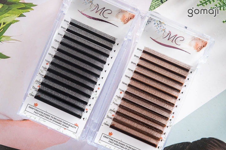 新色焦糖四葉草