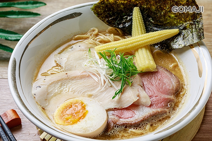 醇濃雞白湯拉麵