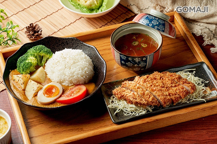 豬排咖哩飯 