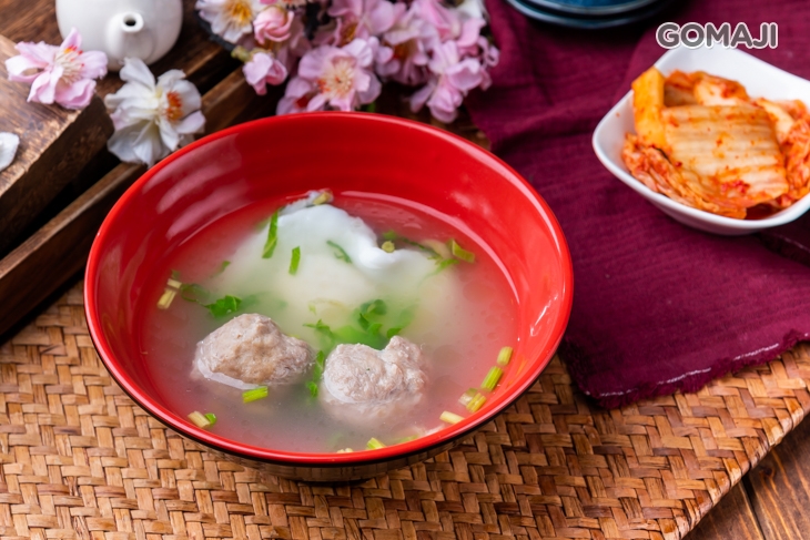 貢丸蛋包湯